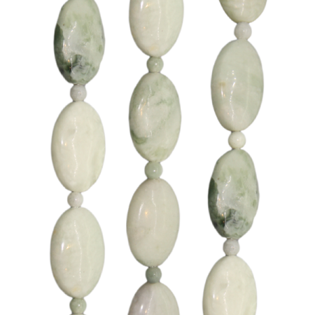 Afrikanische Jade, oval, L22 B15 H8mm, Strang 40cm