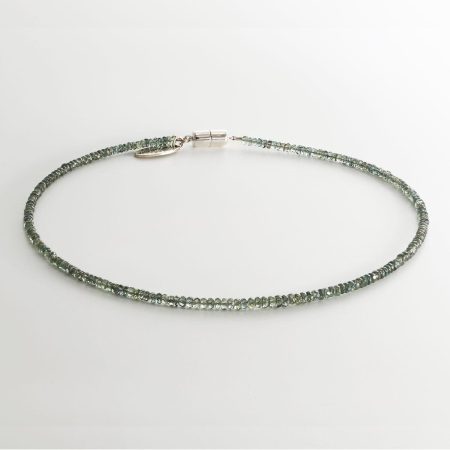 Halskette Grüner Saphir – “Delicate”