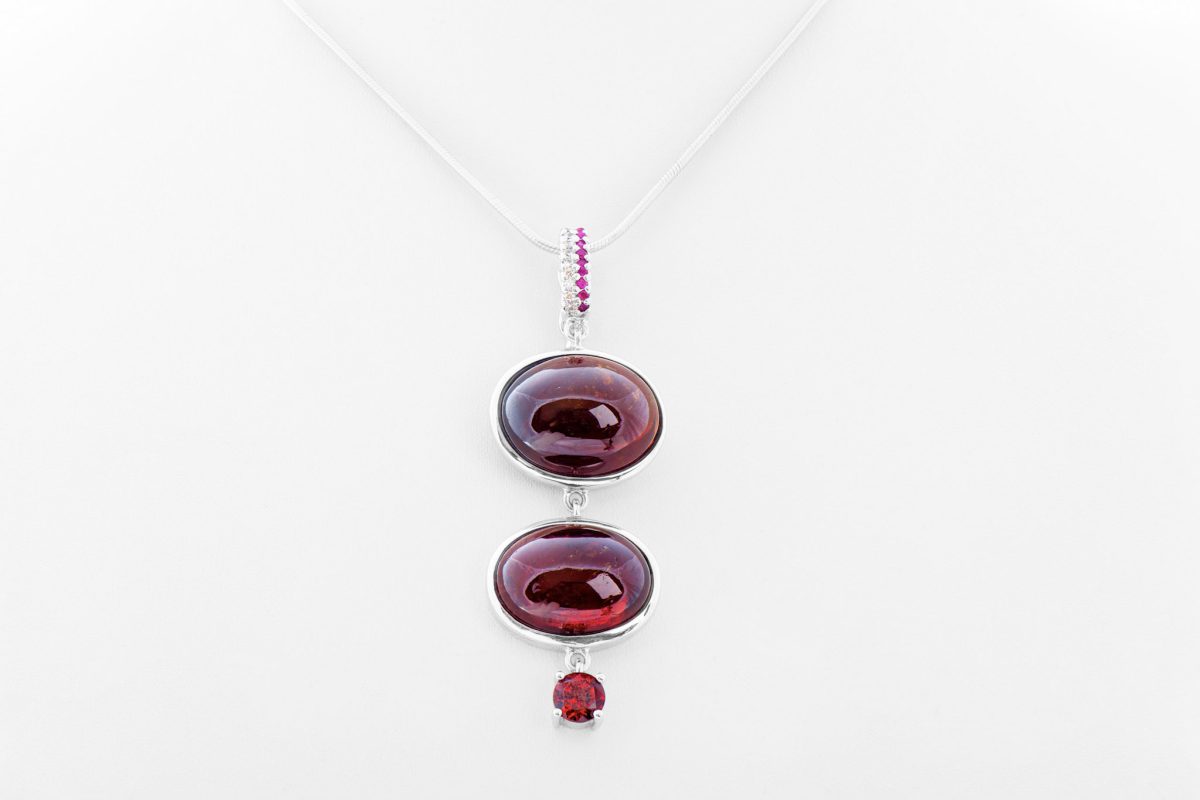 Hessonit Granat Rubin Anhänger mit Kette