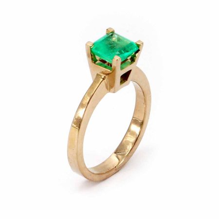 Ring Smaragd – “Carrée Schliff”