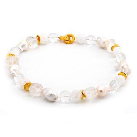 Edelsteincollier Barockperle & Bergkristall – “On The Rocks”